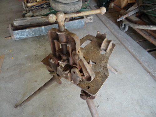 Property photo 44 - Personal Property Auction, Tractors, Dozer, Implements, Lawn & Garden, Tools, Antiques, Furniture & Household